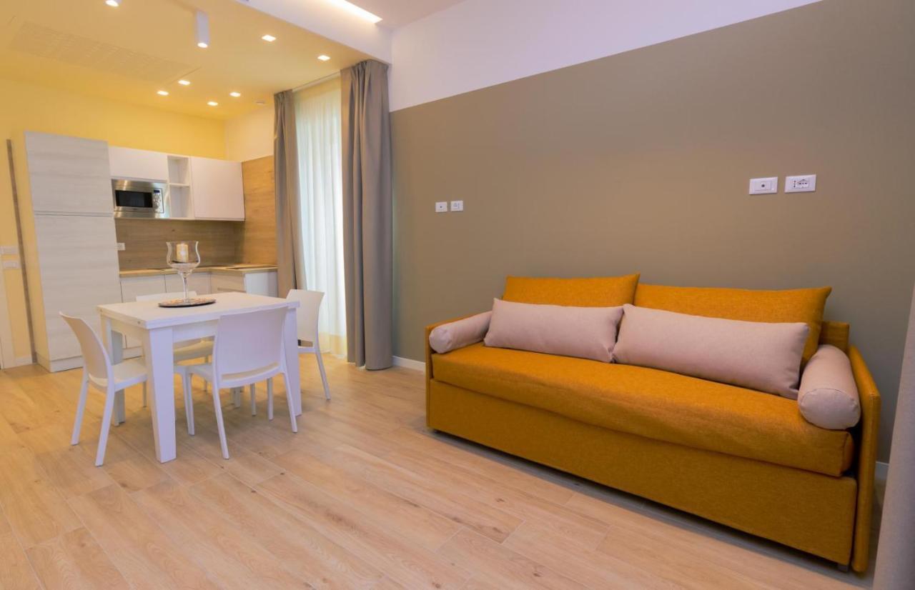 Domina Apartments โมโนโปลี ภายนอก รูปภาพ