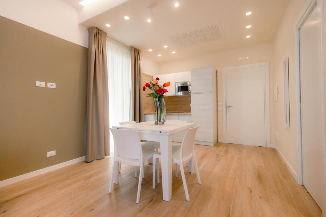 Domina Apartments โมโนโปลี ภายนอก รูปภาพ