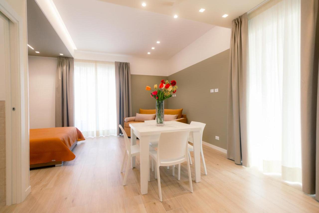Domina Apartments โมโนโปลี ภายนอก รูปภาพ