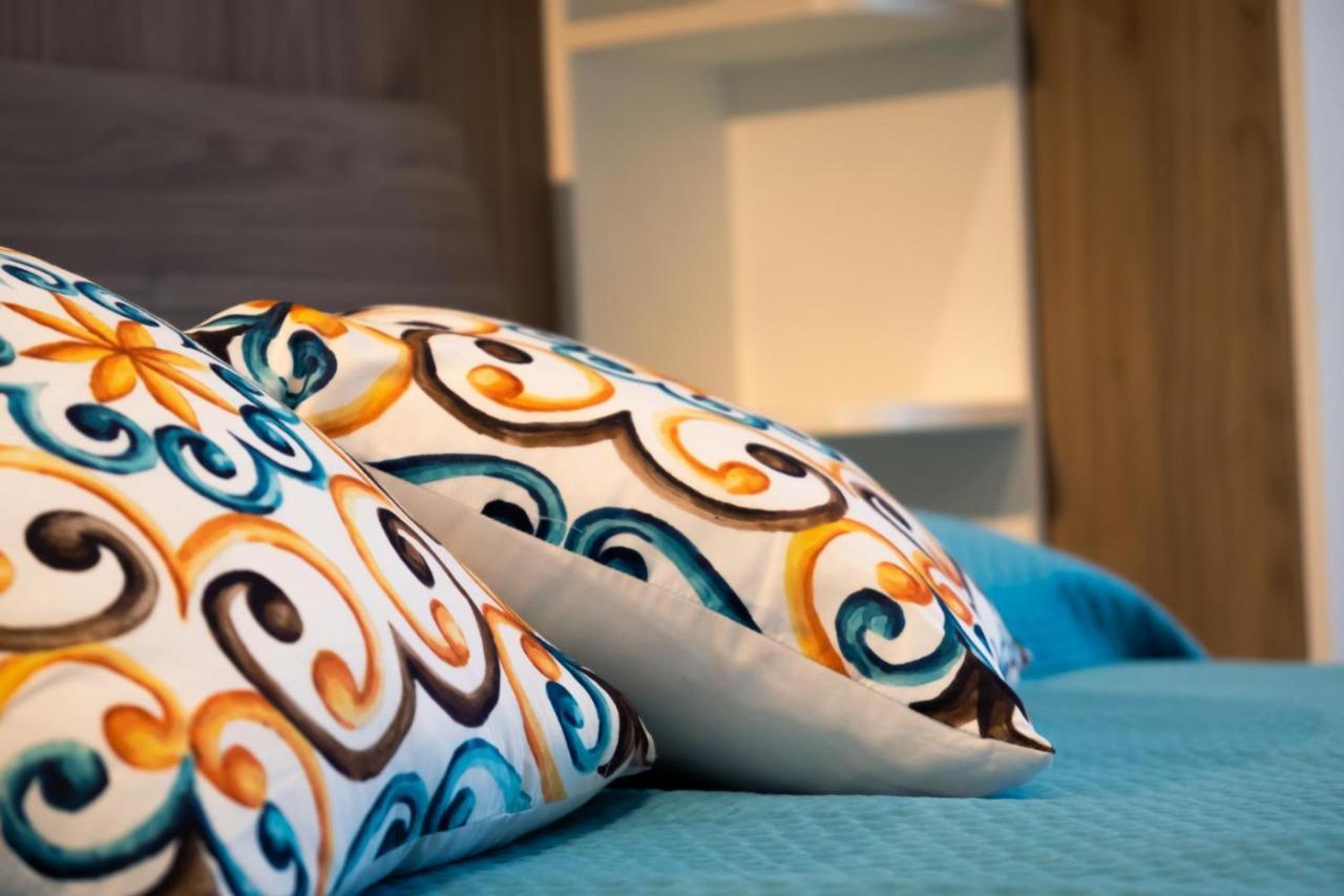 Domina Apartments โมโนโปลี ภายนอก รูปภาพ
