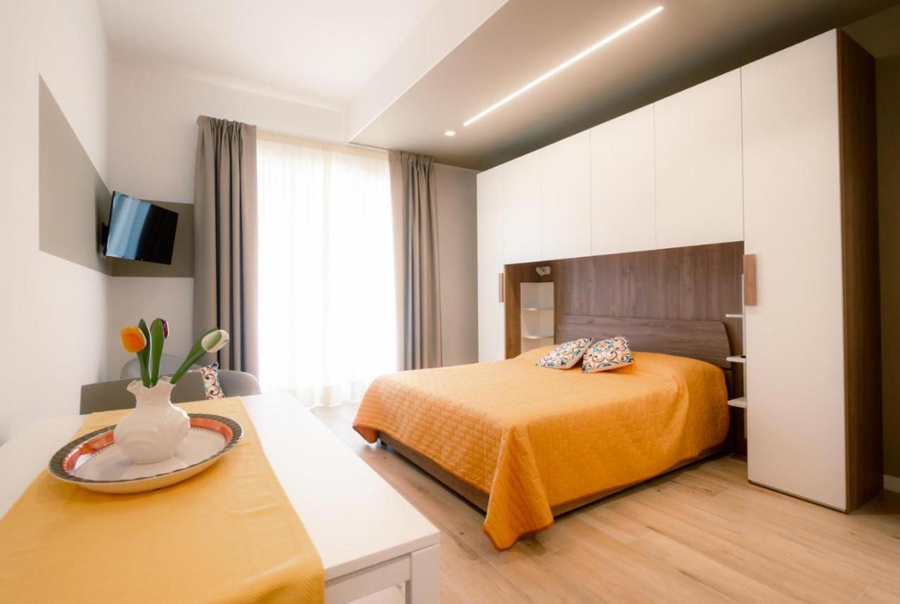 Domina Apartments โมโนโปลี ภายนอก รูปภาพ